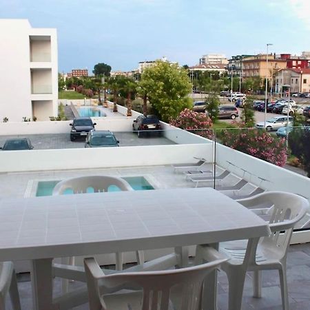 West Beach 2 Jesolo Экстерьер фото